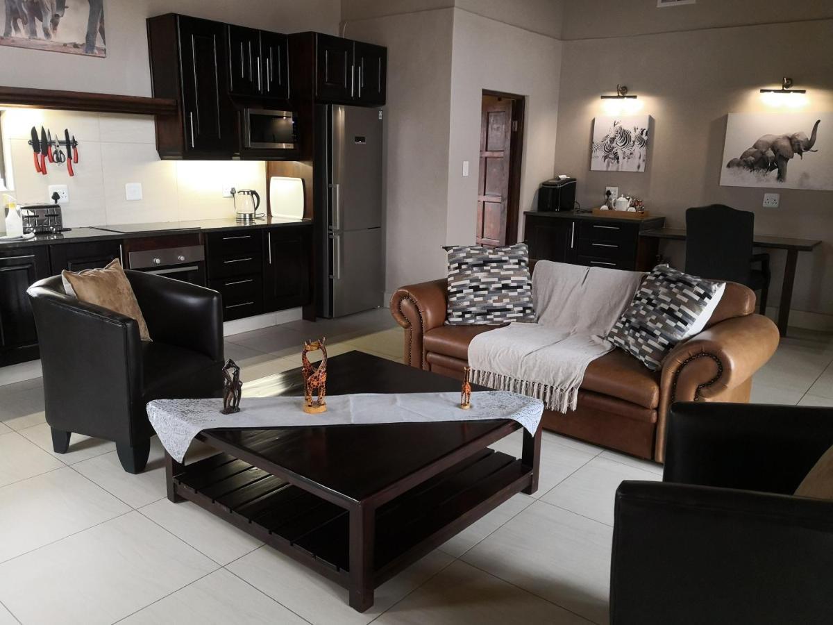 Morokolo Safari Lodge Self-Catering Pilanesberg Exterior photo