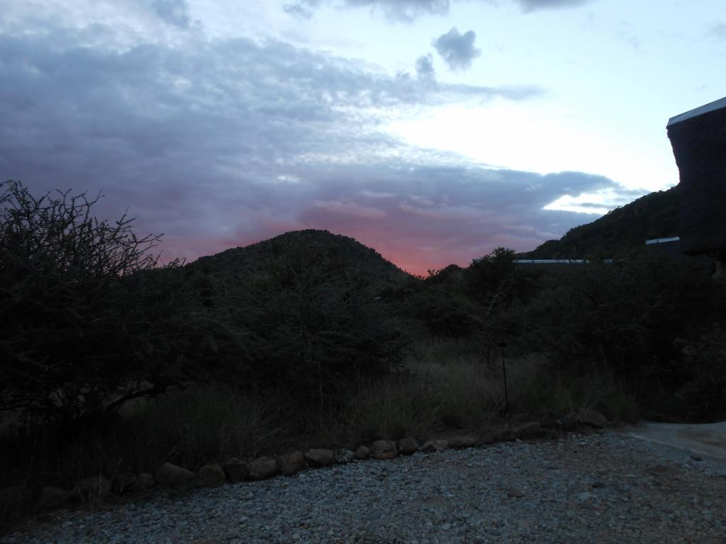 Morokolo Safari Lodge Self-Catering Pilanesberg Exterior photo