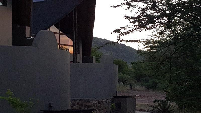 Morokolo Safari Lodge Self-Catering Pilanesberg Exterior photo